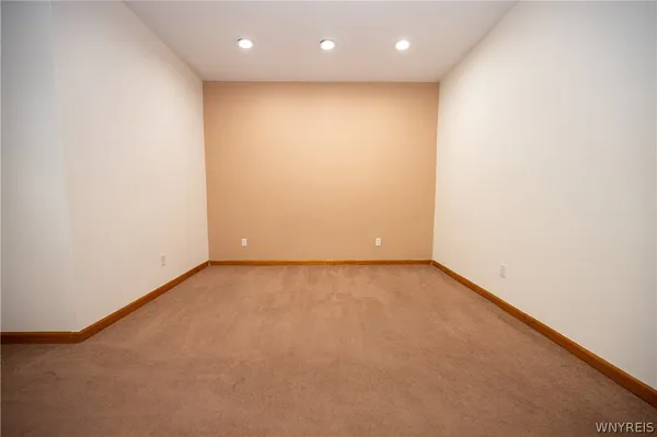 $369,000 | 5074 Millersport Highway, Amherst, NY 14228