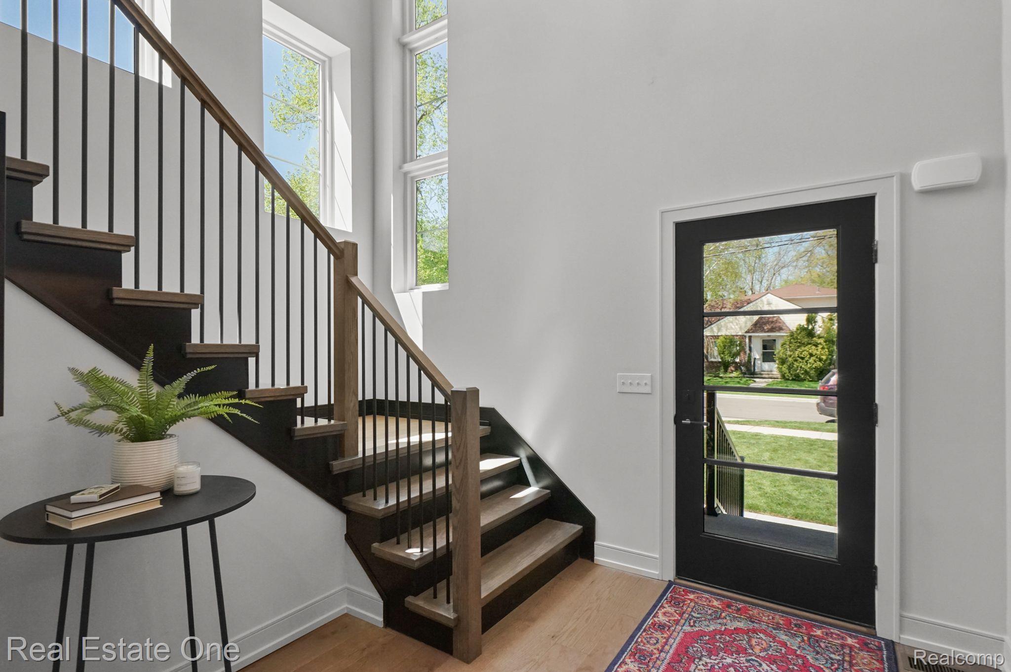 126 North Helen Avenue Rochester, MI 48307 - Photo 22 of 63 Gallery Image 22