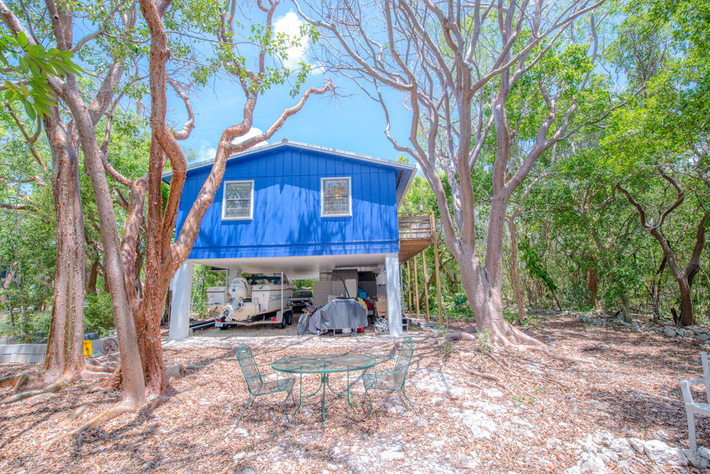 180 Coral Road Islamorada, FL 33036 - Photo 23 of 28 Back of House