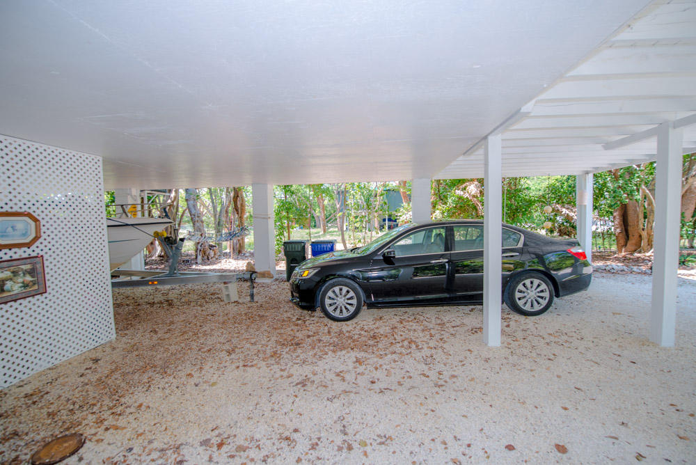 180 Coral Road Islamorada, FL 33036 - Photo 27 of 28 Covered Parking