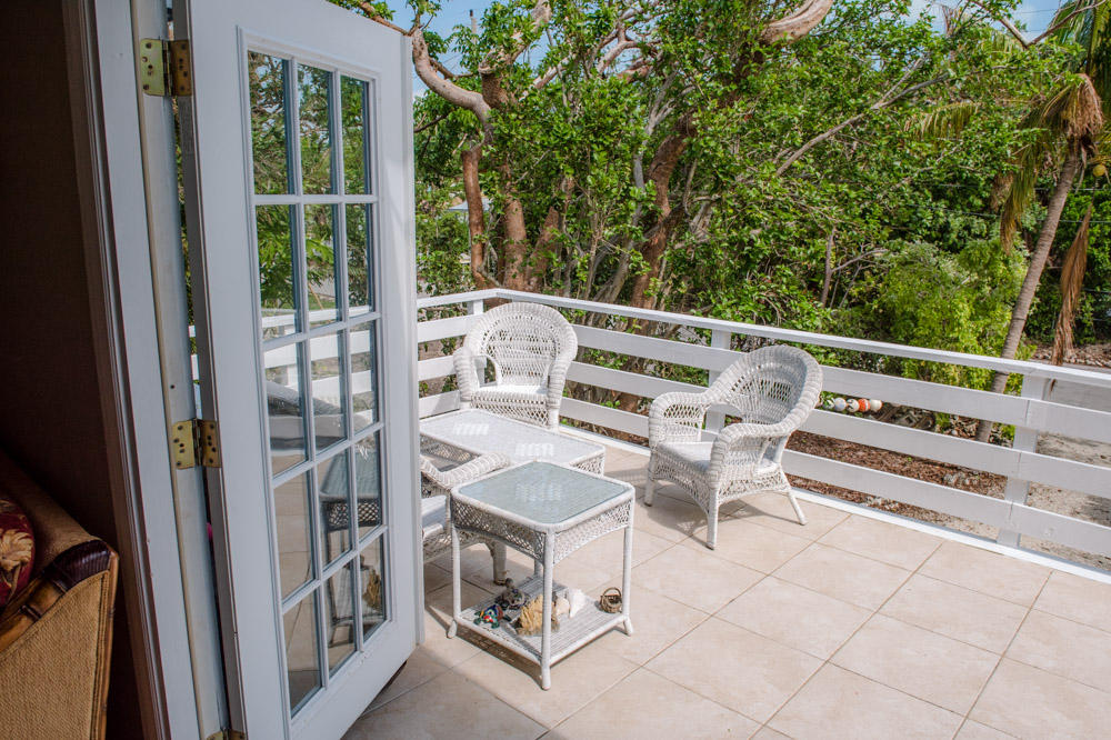 180 Coral Road Islamorada, FL 33036 - Photo 8 of 28 Open Porch