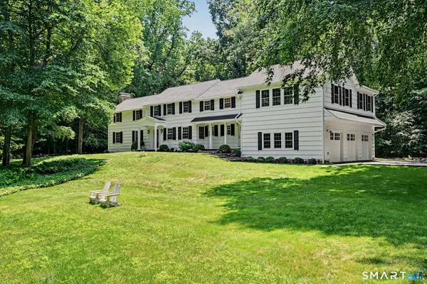 $2,995,000 | 148 West Hills Road, New Canaan, CT 06840