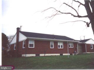 82 Anderson Road Pottstown, PA 19465 - Photo 2 of 5