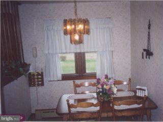 82 Anderson Road Pottstown, PA 19465 - Photo 3 of 5