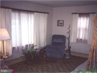 82 Anderson Road Pottstown, PA 19465 - Photo 4 of 5