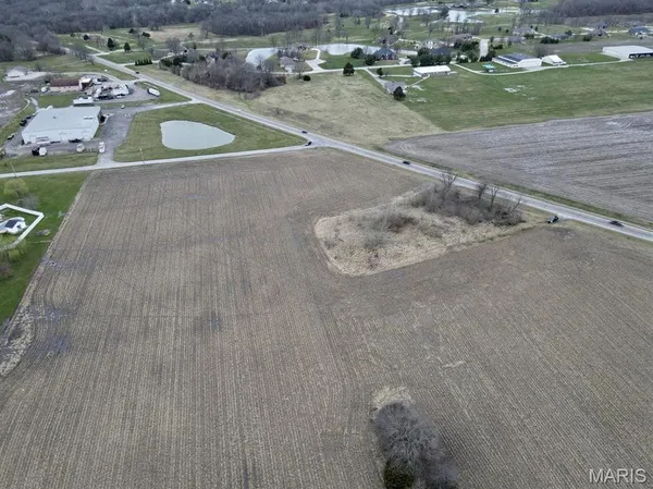 $165,000 | 0 Us Highway, Highland, IL 62249