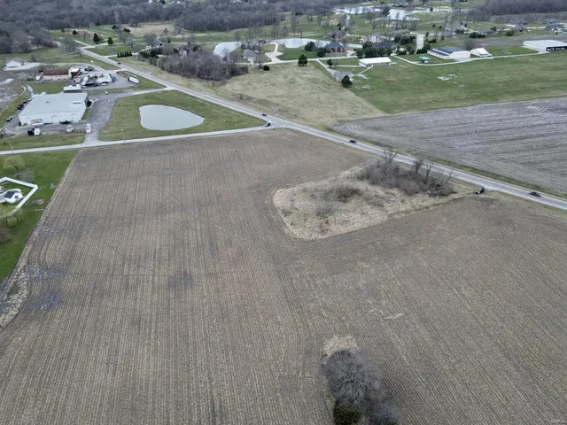 $400,000 | 0 Us Highway, Highland, IL 62249