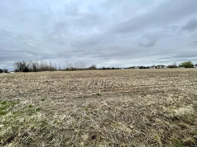 $400,000 | 0 Us Highway, Highland, IL 62249