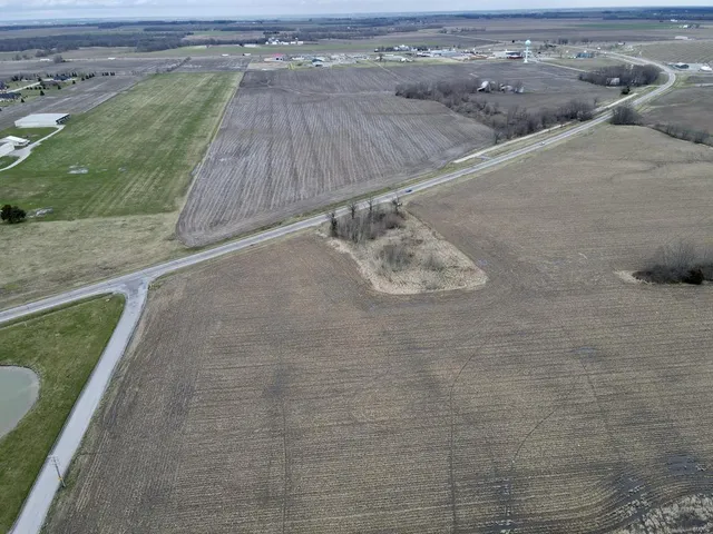$400,000 | 0 Us Highway, Highland, IL 62249