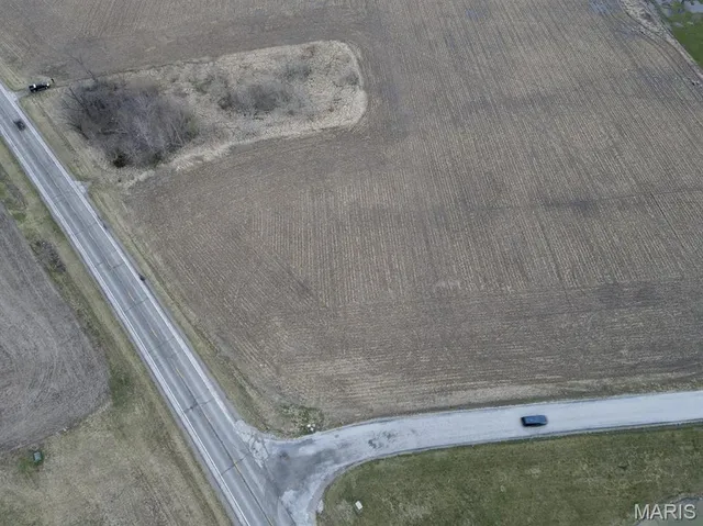 $165,000 | 0 Us Highway, Highland, IL 62249