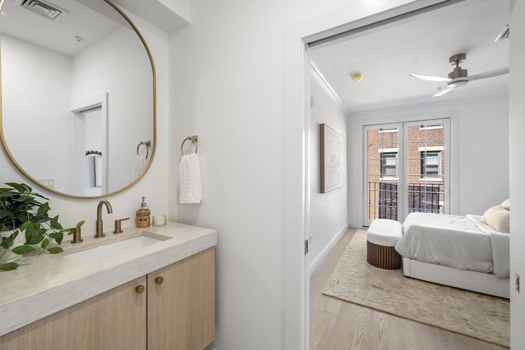 51 North Margin Street, Unit 2 Boston, MA 02113 - Photo 13 of 22