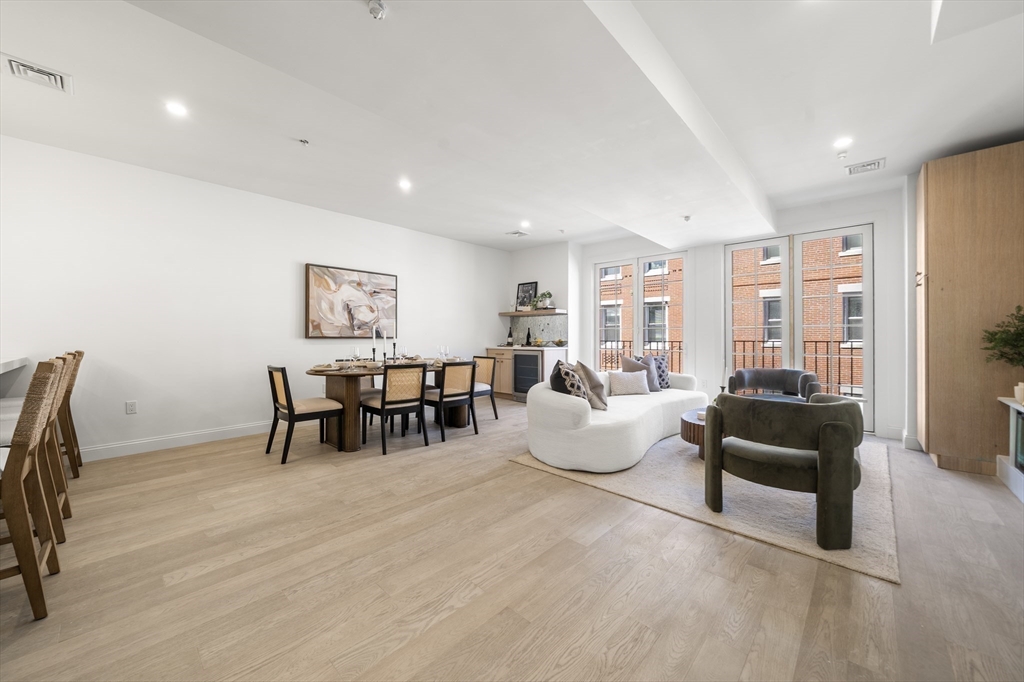 51 North Margin Street, Unit 2 Boston, MA 02113 - Photo 6 of 22