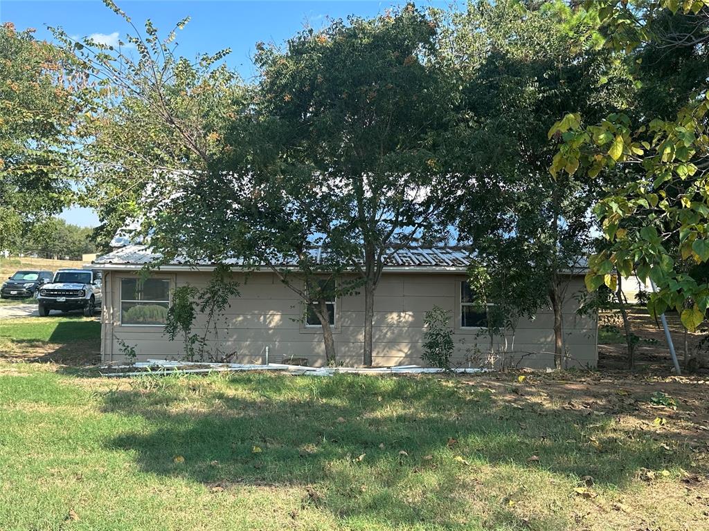 2764 West Highway 199 Springtown, TX 76082 - Photo 4 of 21
