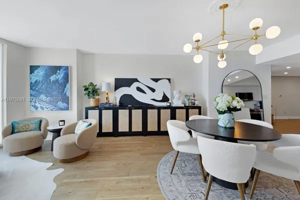 $1,040,000 | 335 South Biscayne Boulevard, Unit 3012, Miami, FL 33131