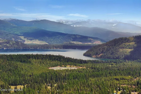 $935,000 | 204 Courtlen Court, Priest Lake, ID 83856