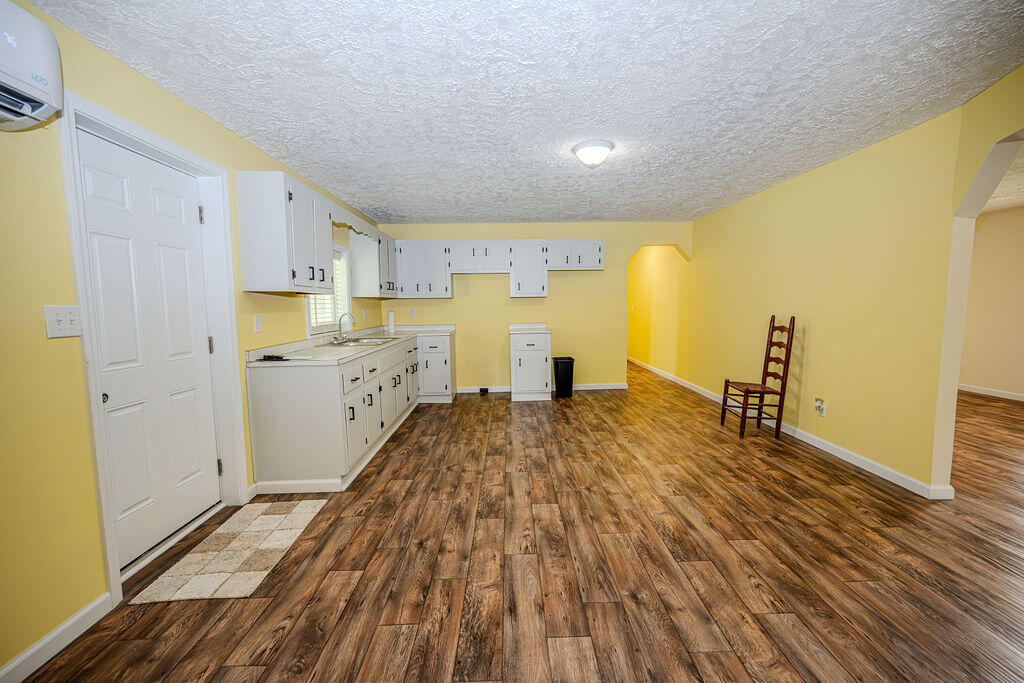 228 Belle Point Road Beattyville, KY 41311 - Photo 17 of 55 DSC_1481