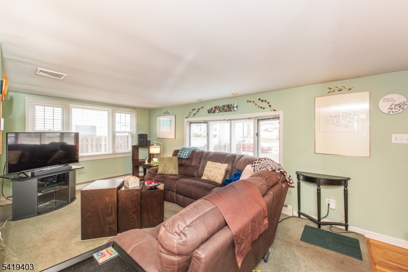 77 Eldora Road Parsippany, NJ 07054 - Photo 11 of 23