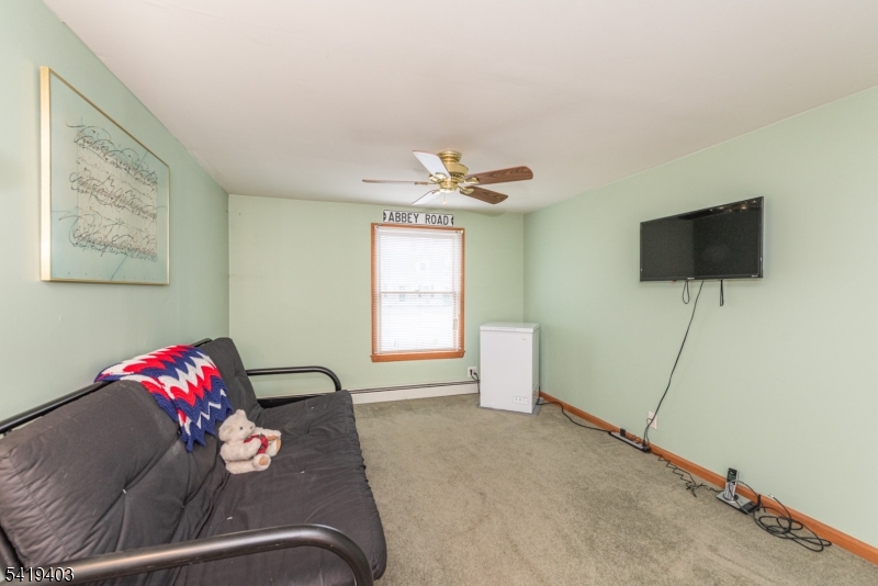 77 Eldora Road Parsippany, NJ 07054 - Photo 8 of 23