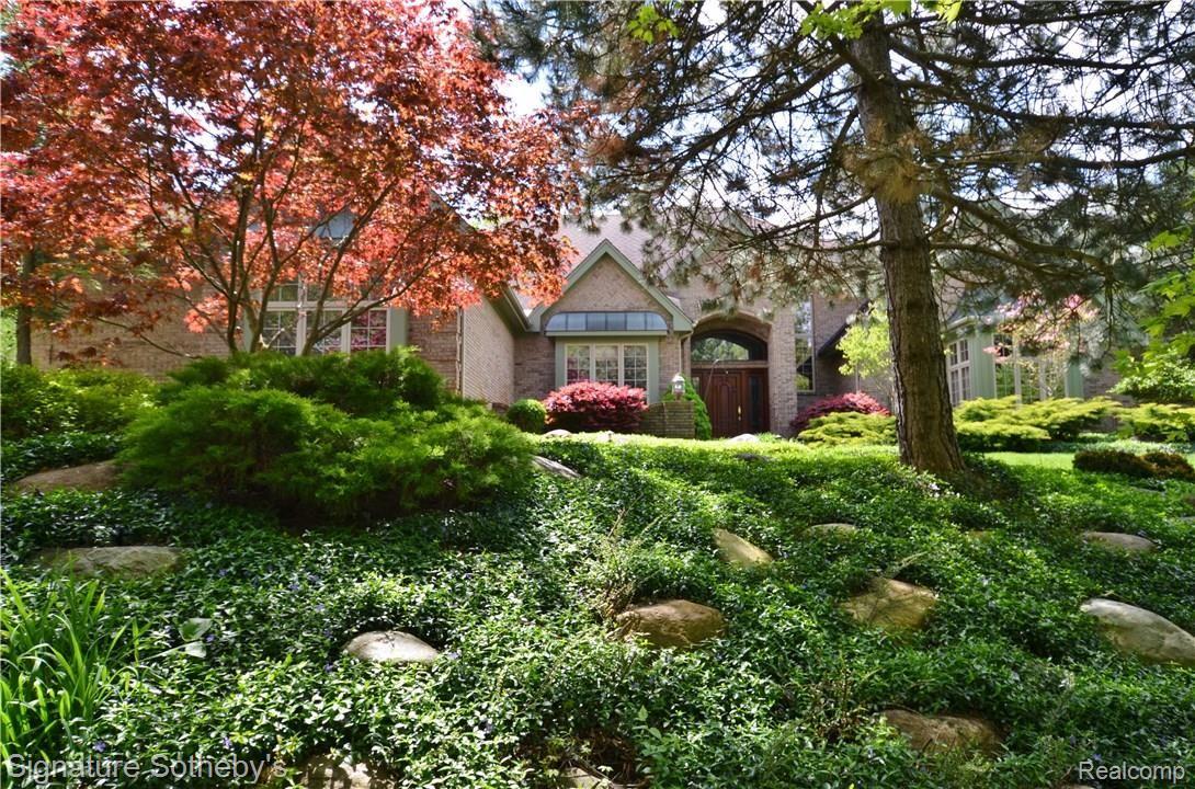8400 Ridge Road Canton, MI 48187 - Photo 59 of 69 Secluded Private Setting