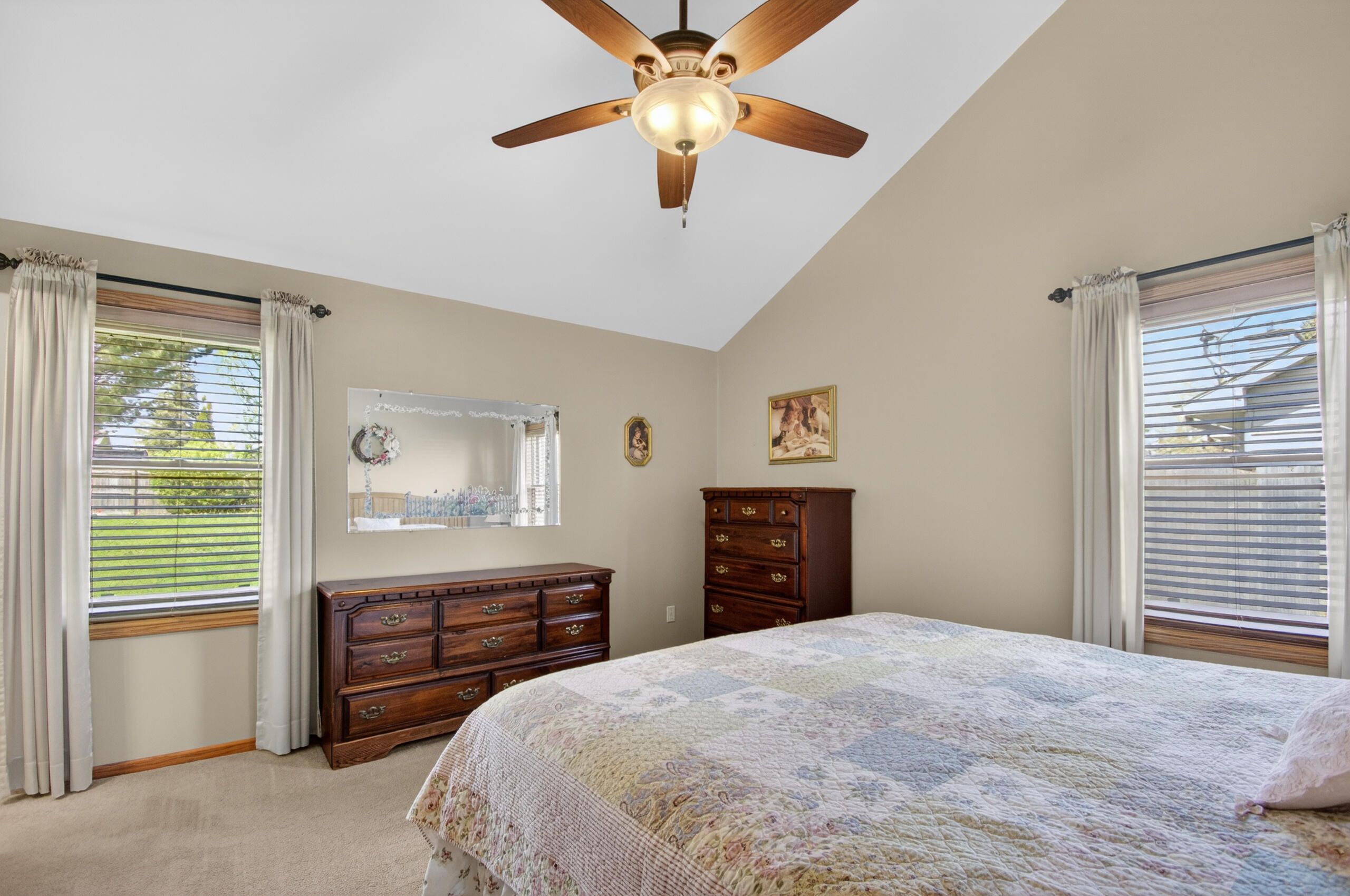 4338 25th Street Kenosha, WI 53144 - Photo 13 of 28 Primary Bedroom