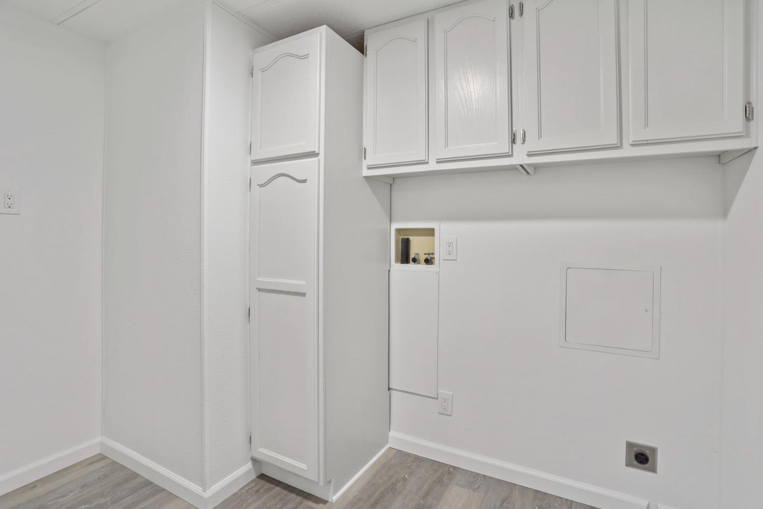 2124 Key W Lane Modesto, CA 95350 - Photo 24 of 30 a view of an empty room