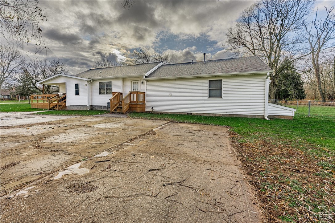 3762 Coomer Road Newfane, NY 14108 - Photo 7 of 50