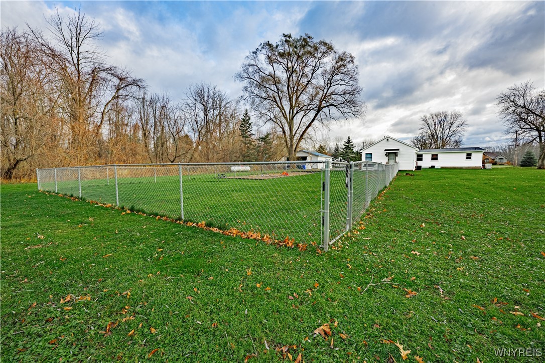 3762 Coomer Road Newfane, NY 14108 - Photo 10 of 50