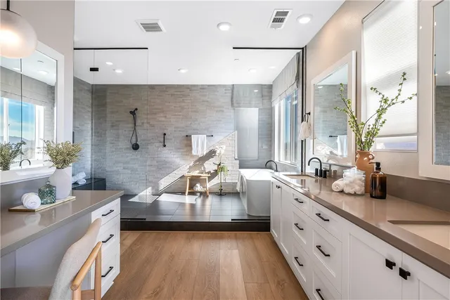 $2,399,000 | 28414 Old Spgs Road, Castaic, CA 91384