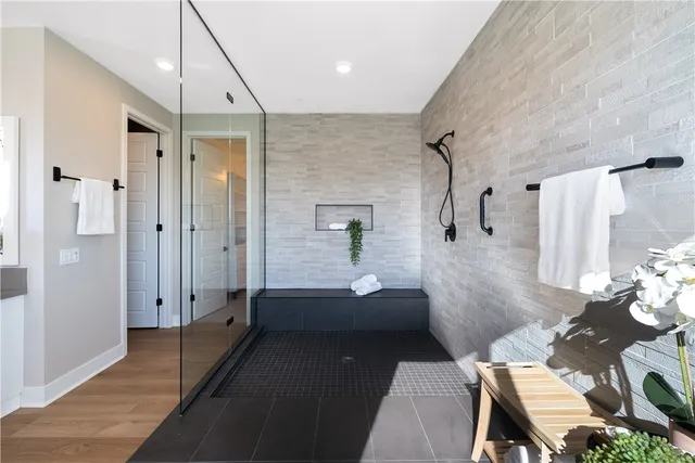 $2,399,000 | 28414 Old Spgs Road, Castaic, CA 91384