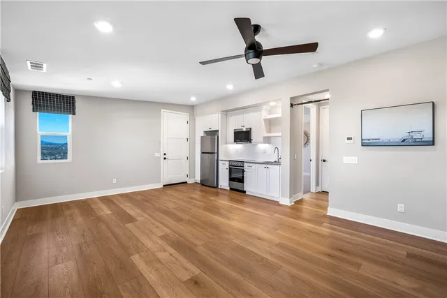 $2,399,000 | 28414 Old Spgs Road, Castaic, CA 91384