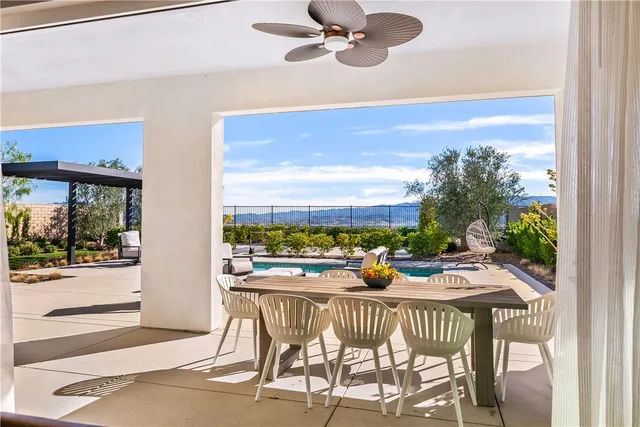 $2,399,000 | 28414 Old Spgs Road, Castaic, CA 91384