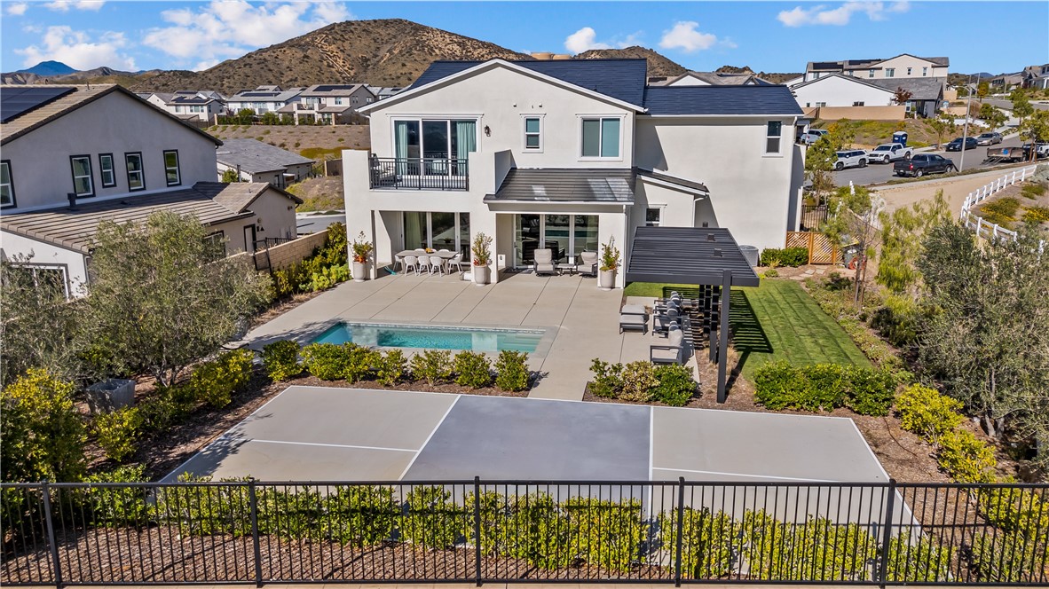 28414 Old Spgs Road Castaic, CA 91384 - Photo 56 of 62 a aerial view of a house with a yard