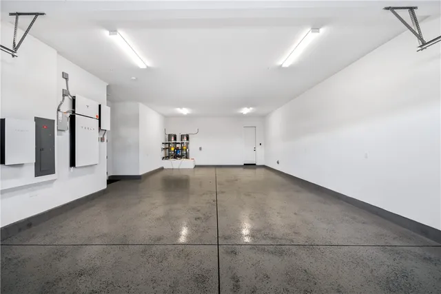 $2,399,000 | 28414 Old Spgs Road, Castaic, CA 91384