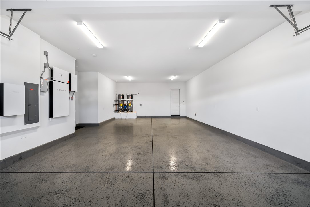 28414 Old Spgs Road Castaic, CA 91384 - Photo 61 of 62 4 Car garage