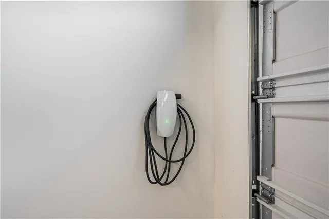 $2,399,000 | 28414 Old Spgs Road, Castaic, CA 91384