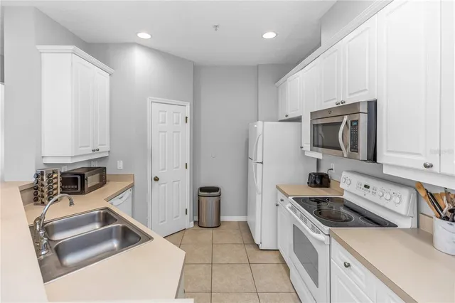 $350,000 | 540 Pinebranch Circle, Winter Springs, FL 32708