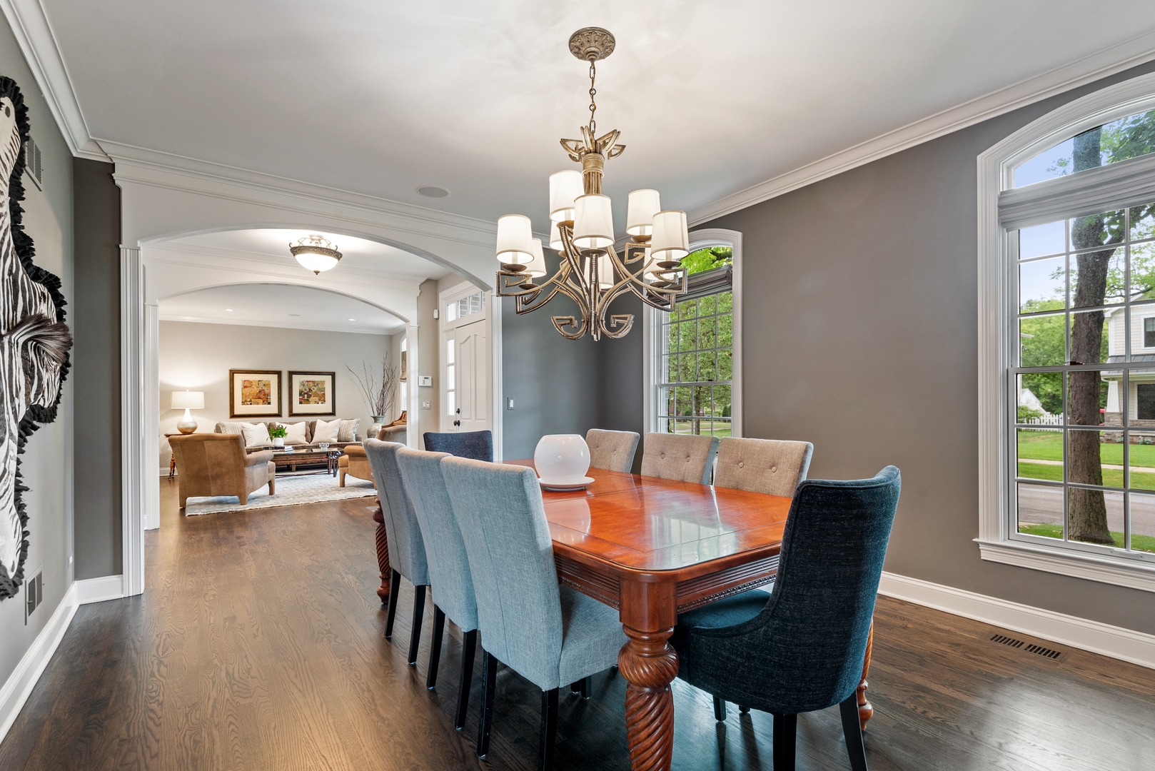 700 Harvard Street Wilmette, IL 60091 - Photo 7 of 50 a view of a dining room with furniture wooden floor and chandelier