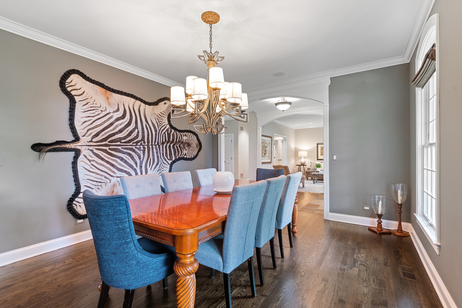 700 Harvard Street Wilmette, IL 60091 - Photo 8 of 50 a view of a dining room with furniture and wooden floor
