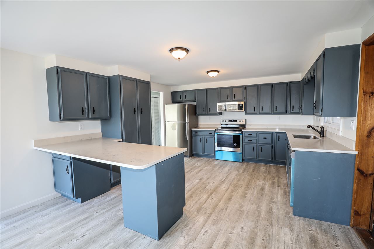 49 Siel Road Pittsfield, NH 03263 - Photo 7 of 33