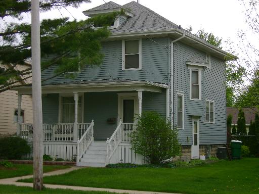 309 Center Cross Street Sycamore, IL 60178 - Photo 1 of 1