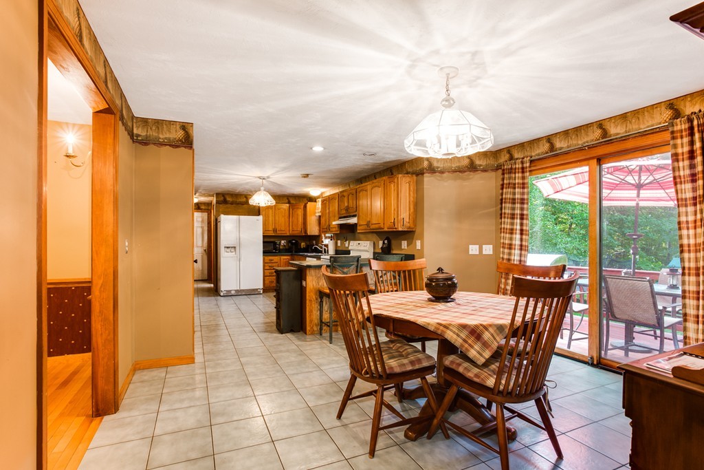 12 Tower Hill Road Oxford, MA 01540 - Photo 6 of 28 Gallery Image 6