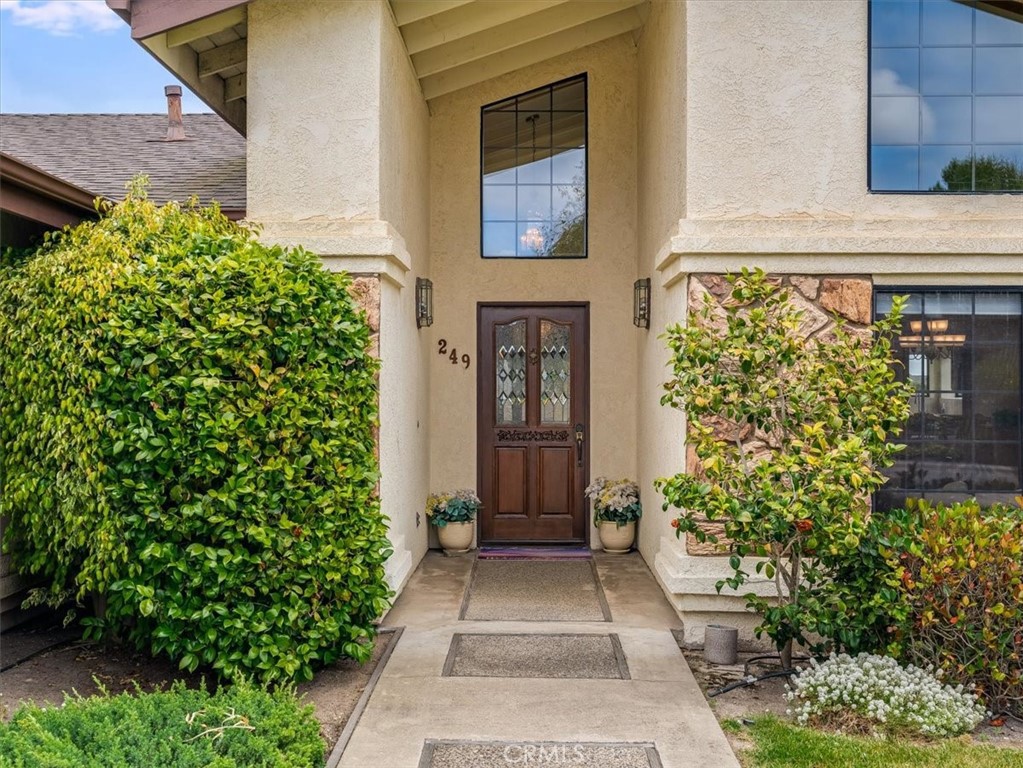 249 Margo Way Pismo Beach, CA 93449 - Photo 2 of 37