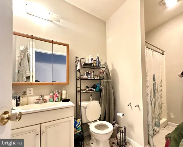 $3,000 | 2126 North Carlisle Street, Philadelphia, PA 19121