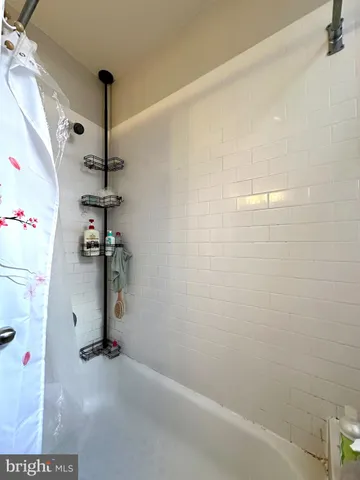 $3,000 | 2126 North Carlisle Street, Philadelphia, PA 19121