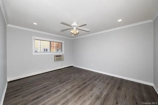 $2,795 | 100 Friendly Court Avenue, Unit L073, Babylon, NY 11704