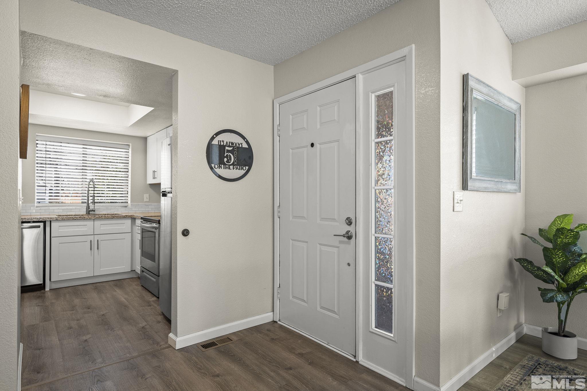 2746 Caballo Drive Reno, NV 89502 - Photo 10 of 22 Photo 10