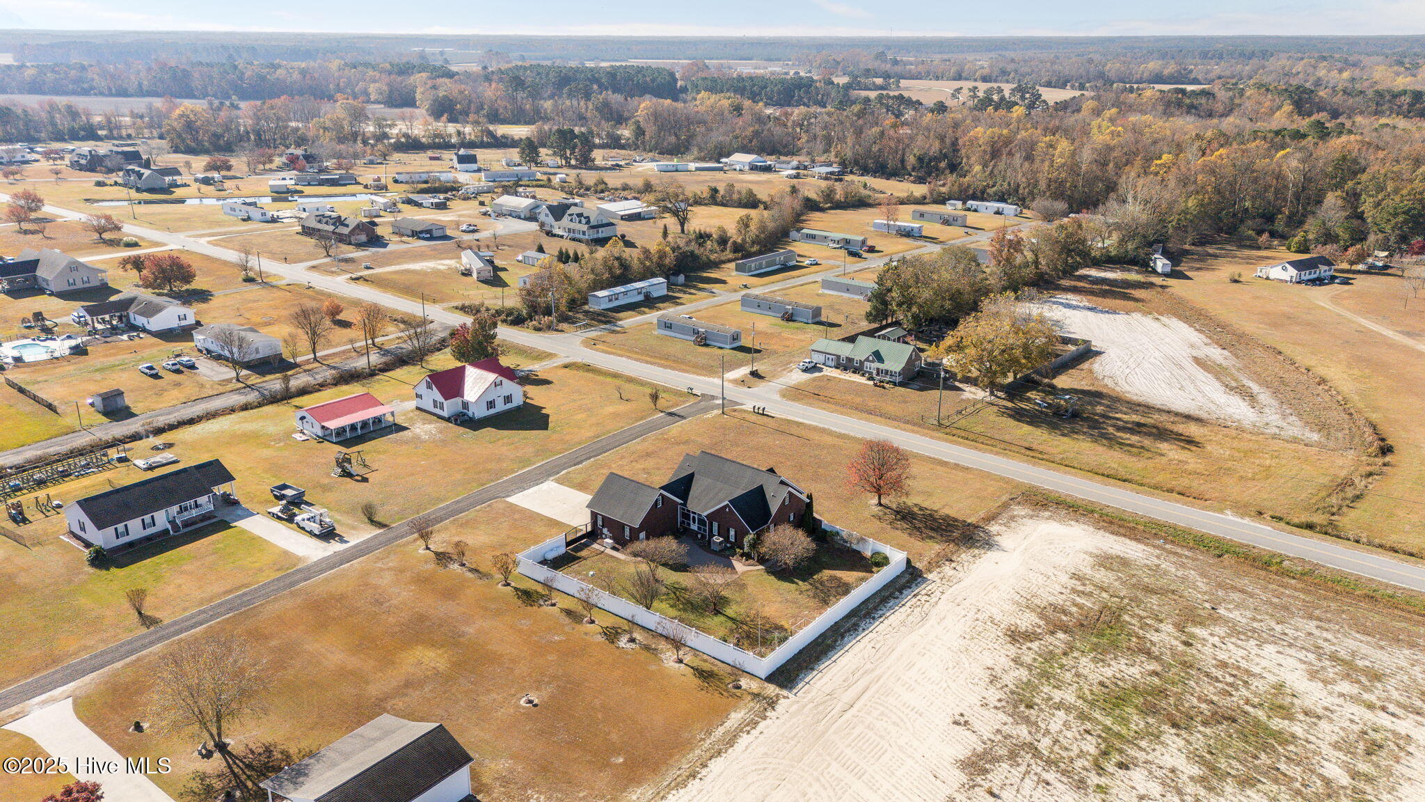 191 Jesse T Bryan Road Kinston, NC 28504 - Photo 16 of 55 16-web-or-mls-DJI_20251118100533_0994_D