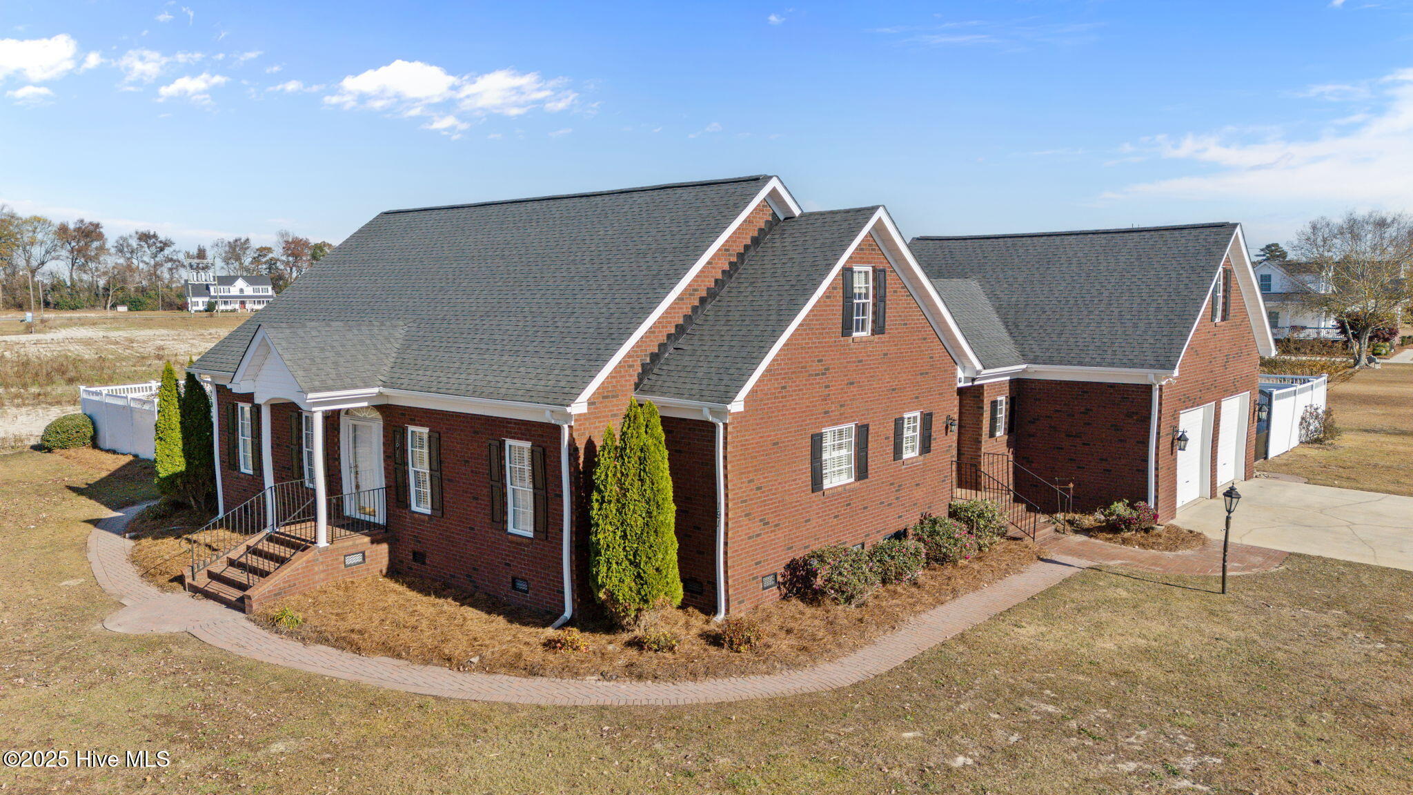 191 Jesse T Bryan Road Kinston, NC 28504 - Photo 6 of 55 6-web-or-mls-DJI_20251118095539_0982_D