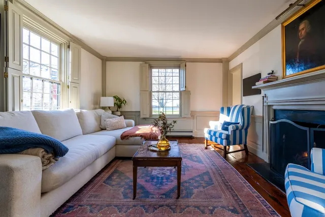 $4,500 | 41 Washington Street, Newport, RI 02840