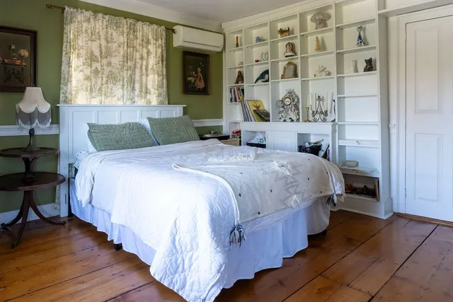 $4,500 | 41 Washington Street, Newport, RI 02840